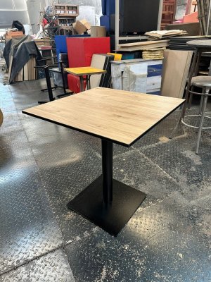 MESA BASE CUADRO