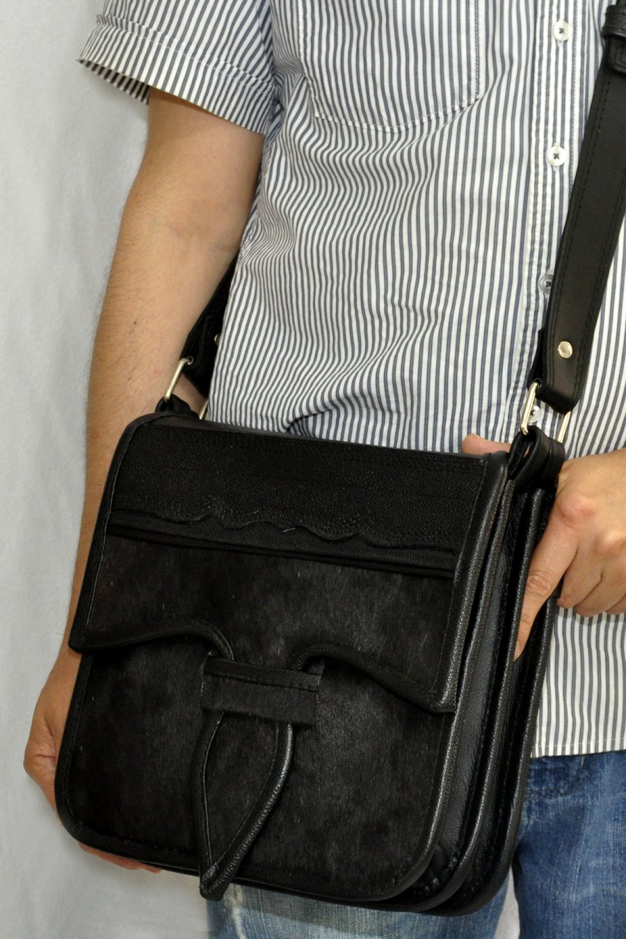 Bolso tipo 2025 carriel para hombre