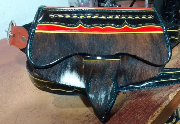 Rionera Pelo Barcino Tipo Carriel