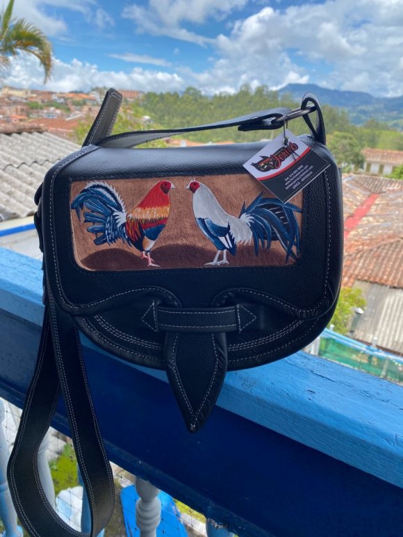 Carriel Negro Gallos #10 Redondo