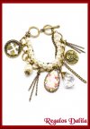 Pulsera Fashion Jewelry con Dijes y Perlas